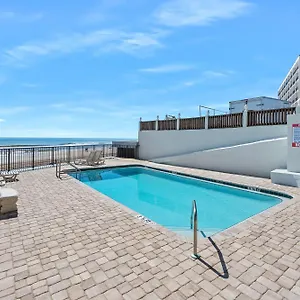 sunny-oceanfront-condo-with-shared-pool-and-views.thedaytonabeachhotels.com/